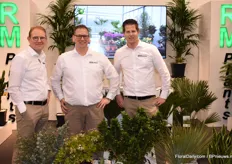 On the RM Plants booth a new potted plants line, the RM Squareline, was presented. Remi van Adrichem, Johan Winter and Bas Berk manned the stand.